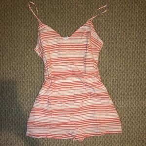 FLASH SALE!!! ⚡️ BB Dakota romper size 10 womens